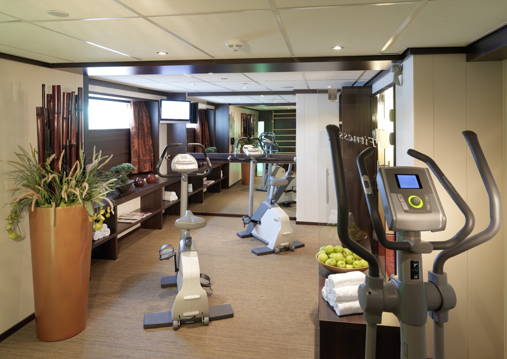 AMADEUS Diamond 16