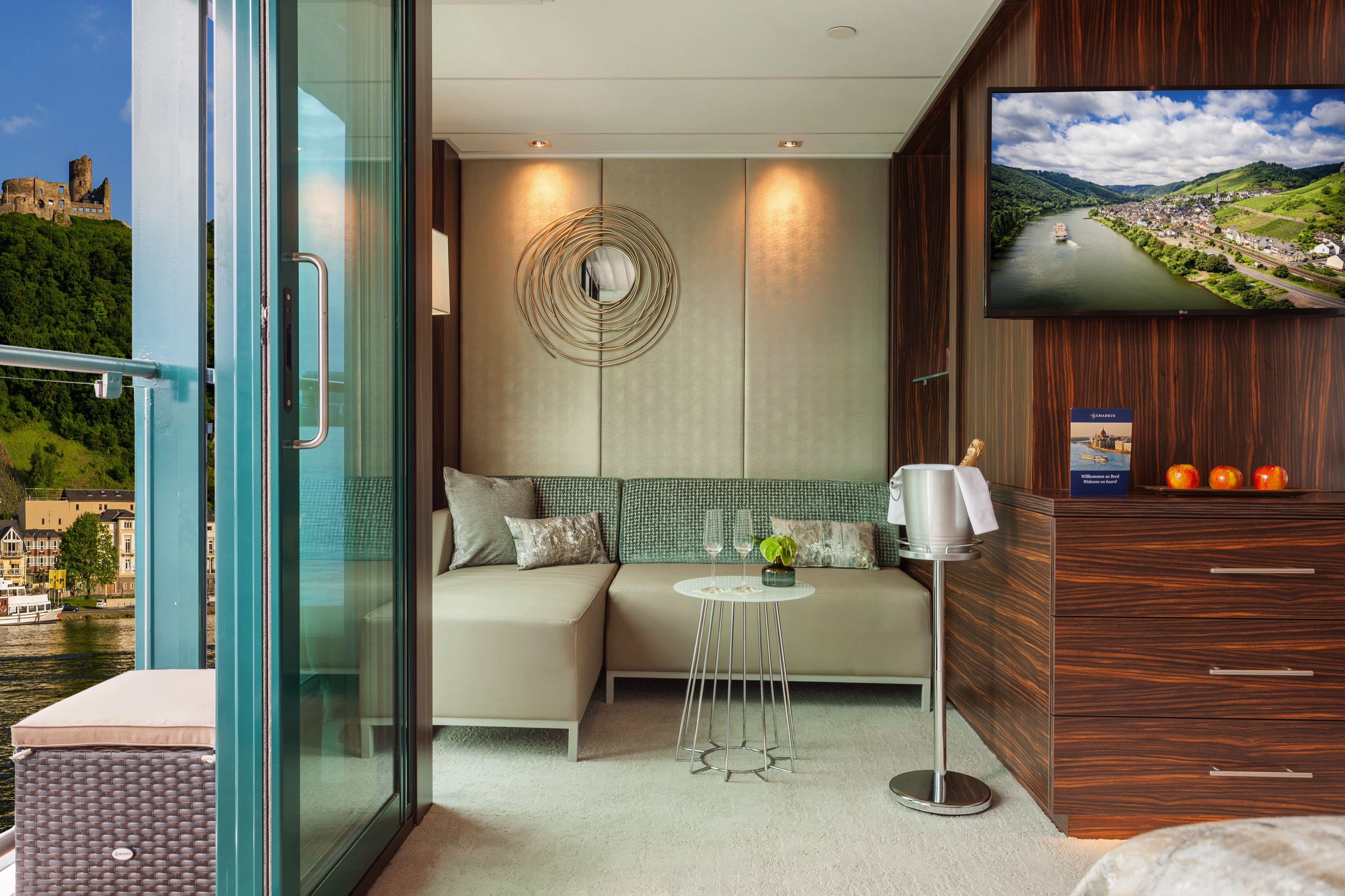 AMADEUS Imperial 19