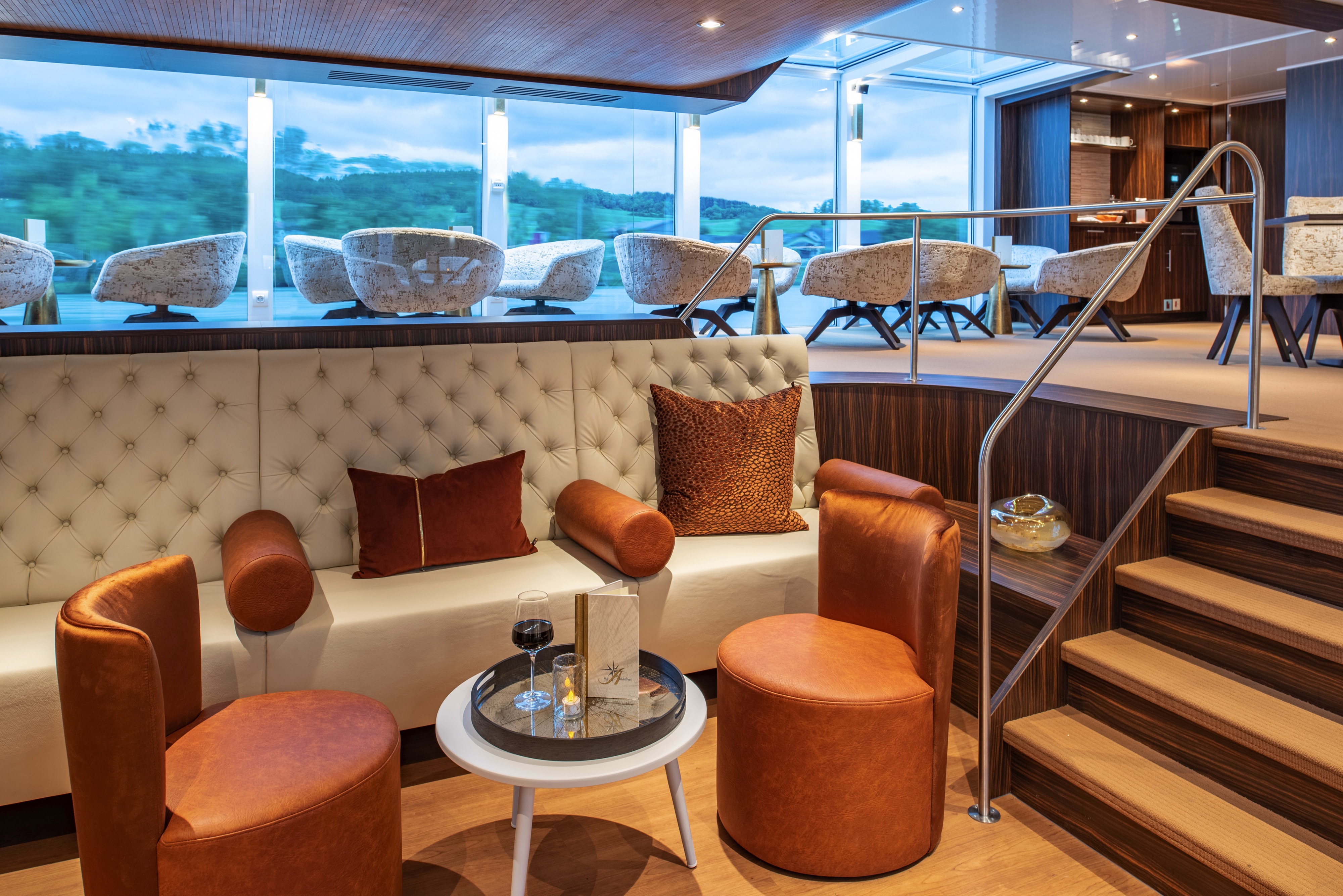 AMADEUS Star 13