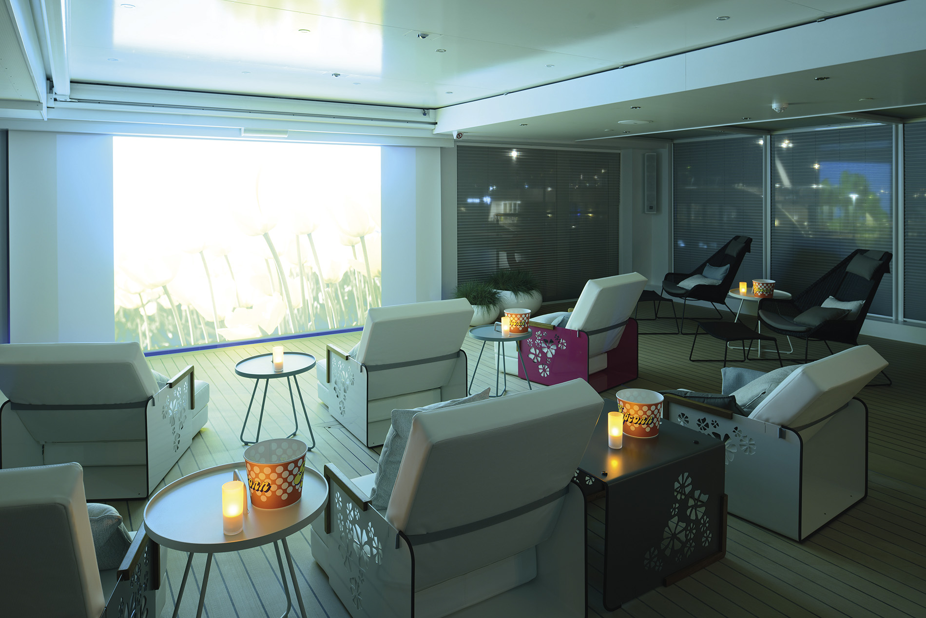 Emerald Astra 19