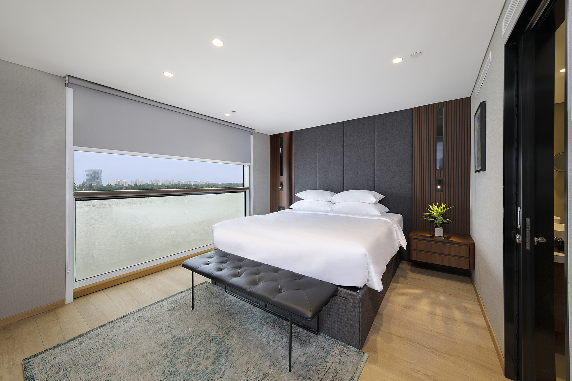 Emerald Harmony 47