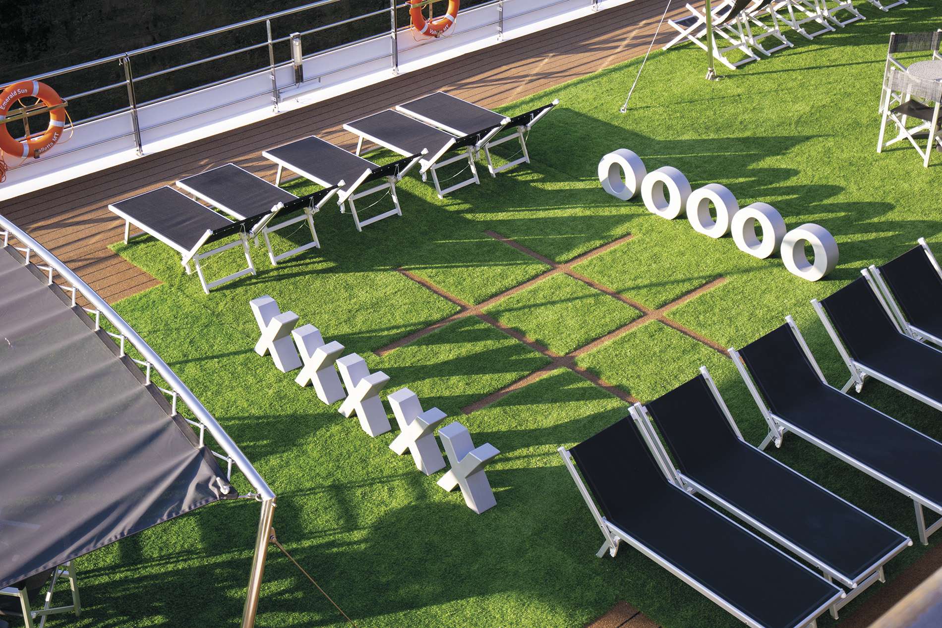 Emerald Lumi 10