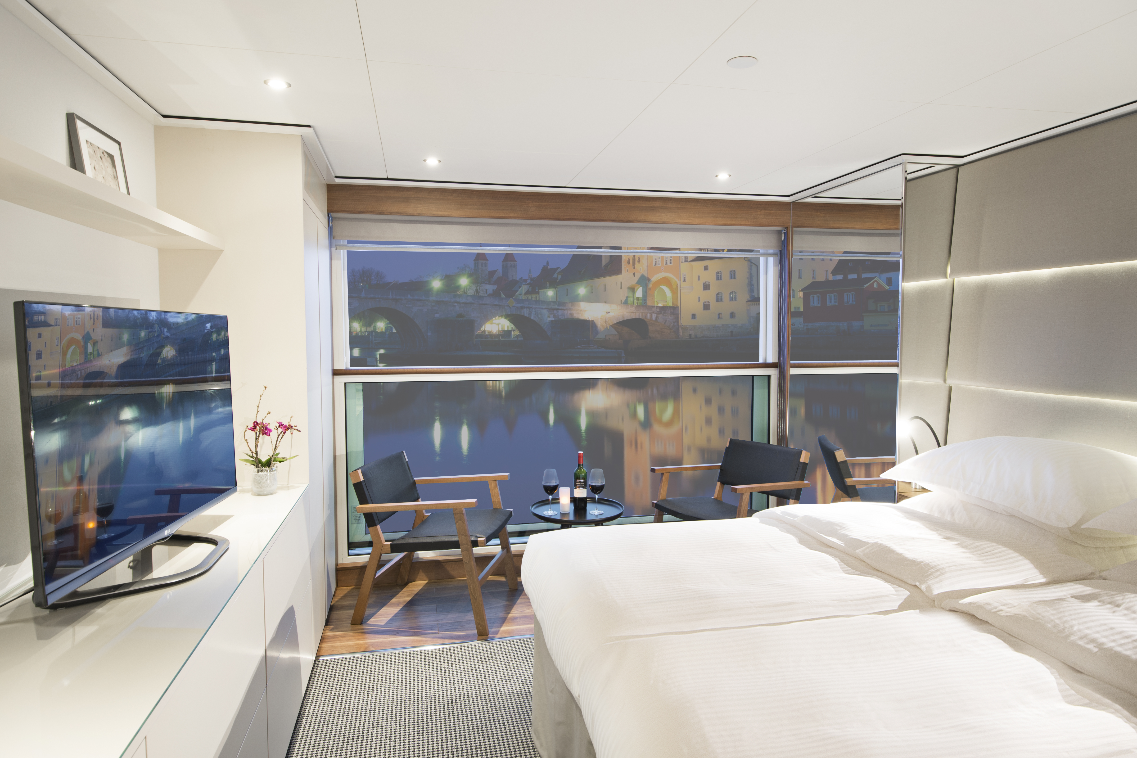 Emerald Star 33
