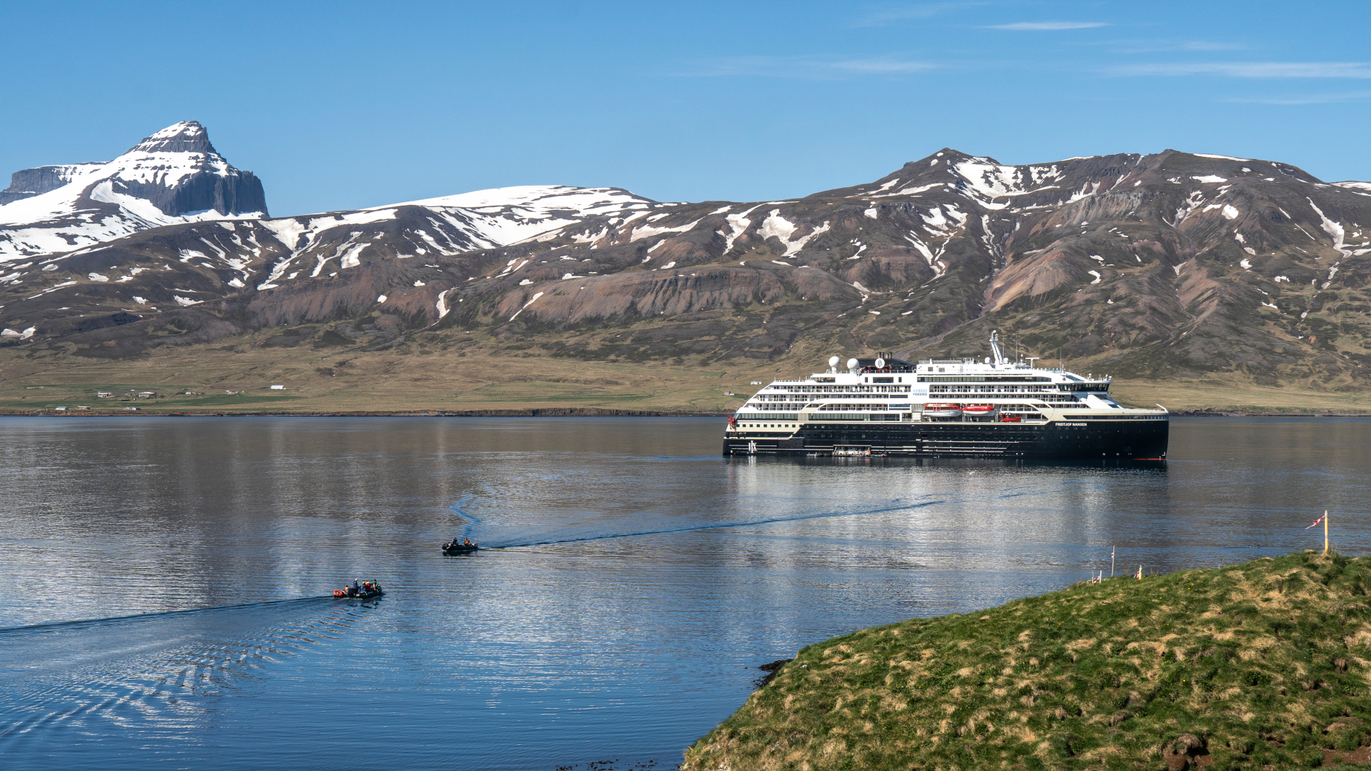 MS Fridtjof Nansen 2