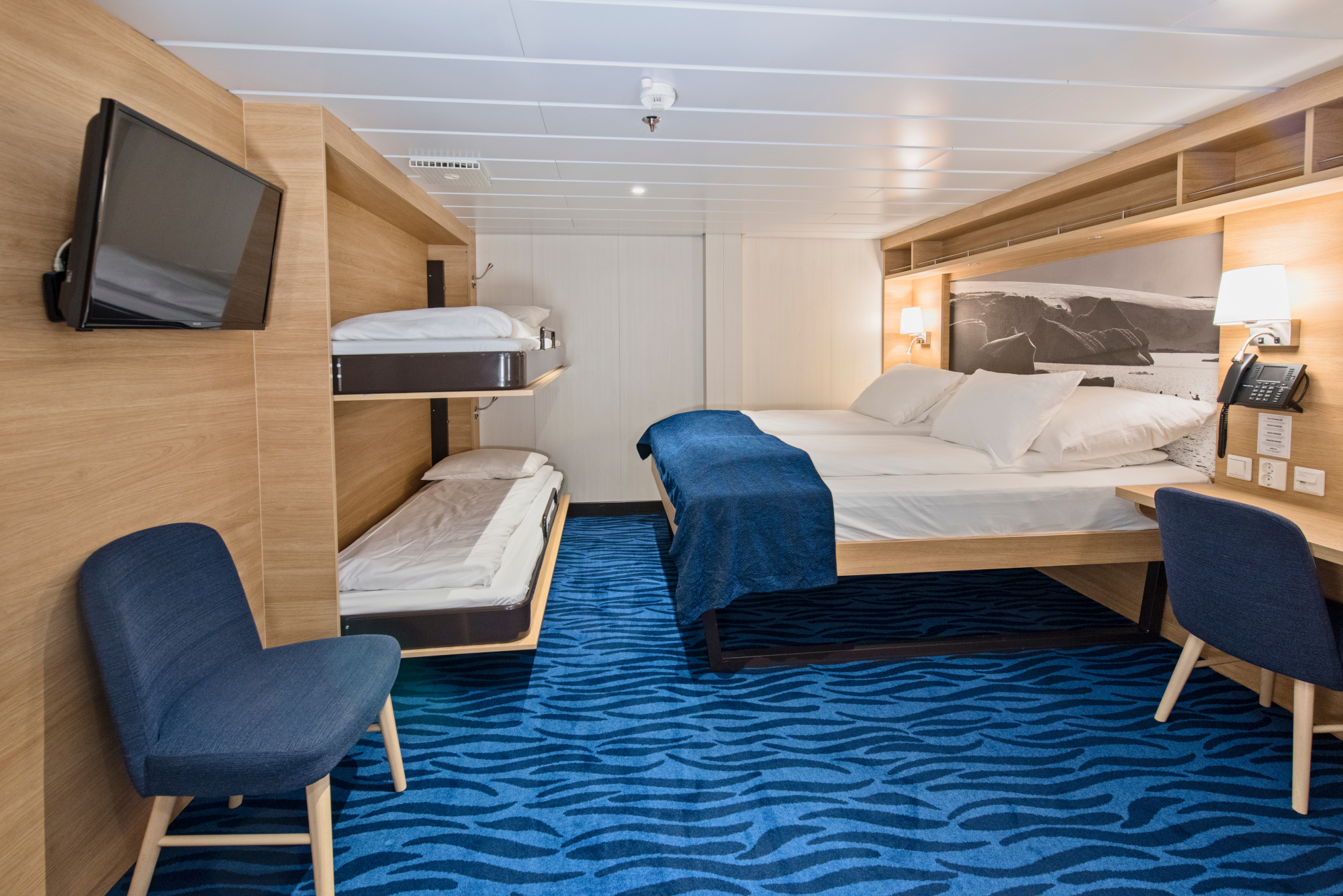 MS Spitsbergen 24