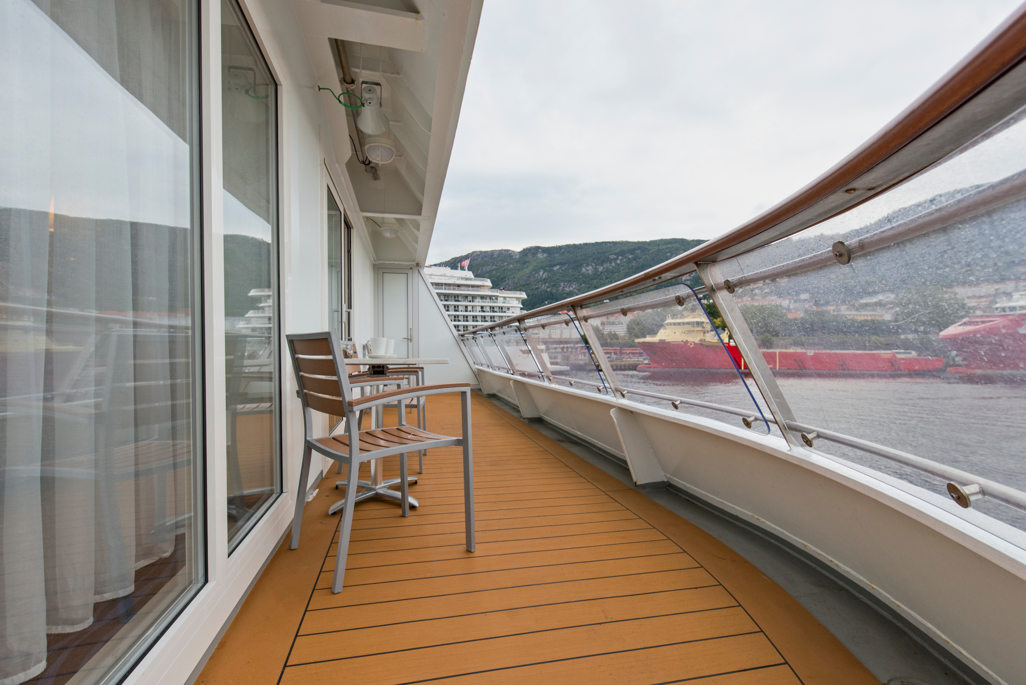 MS Spitsbergen 60