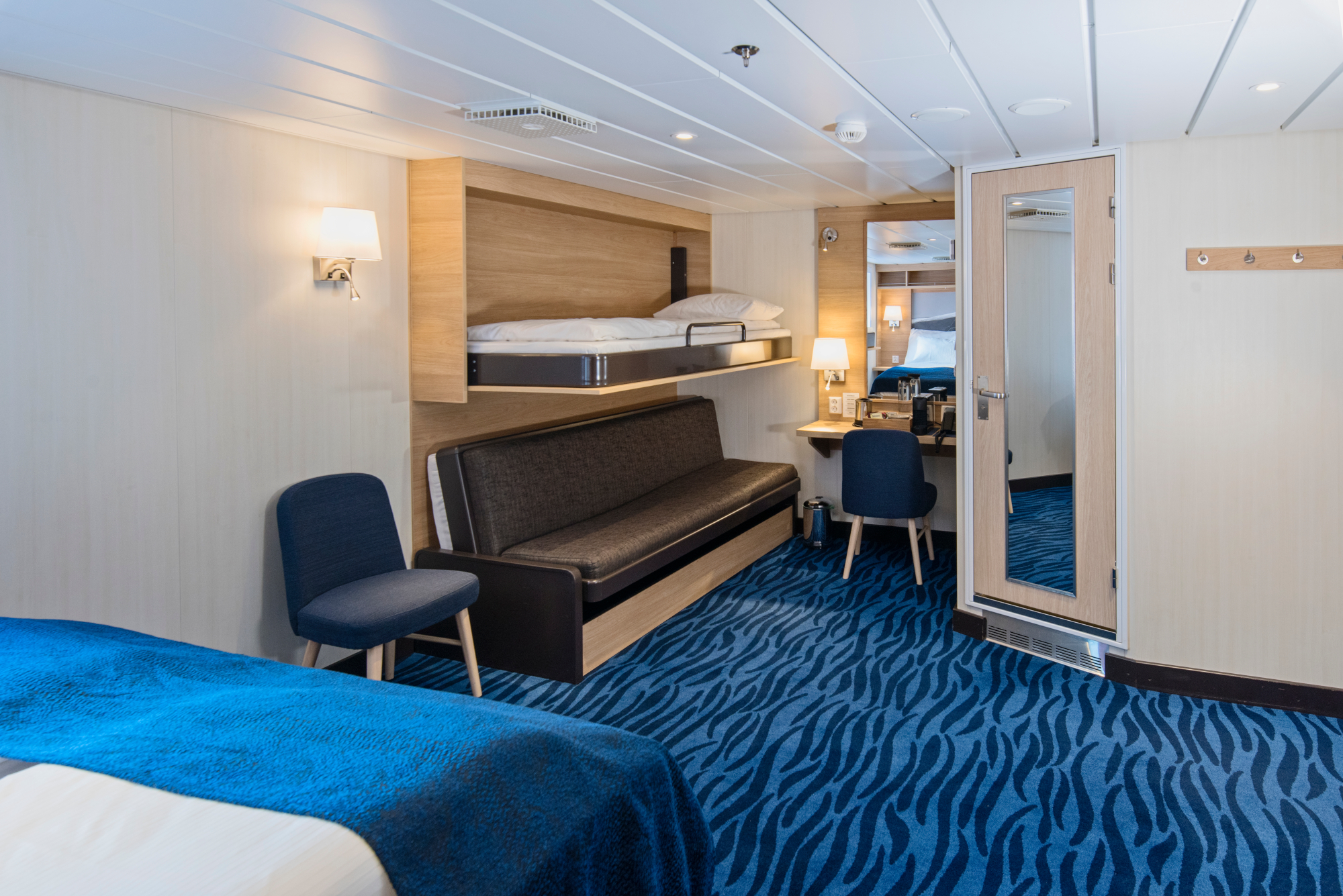 MS Spitsbergen 69