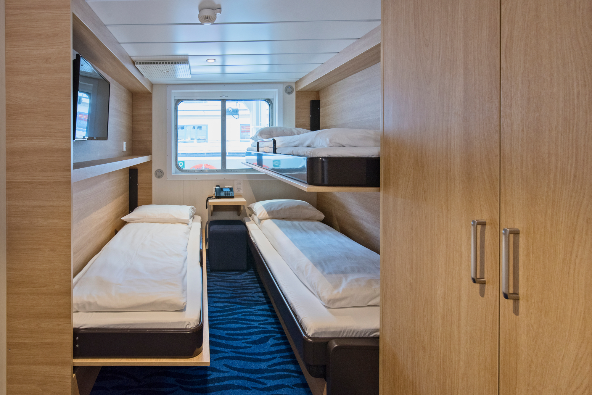 MS Spitsbergen 31