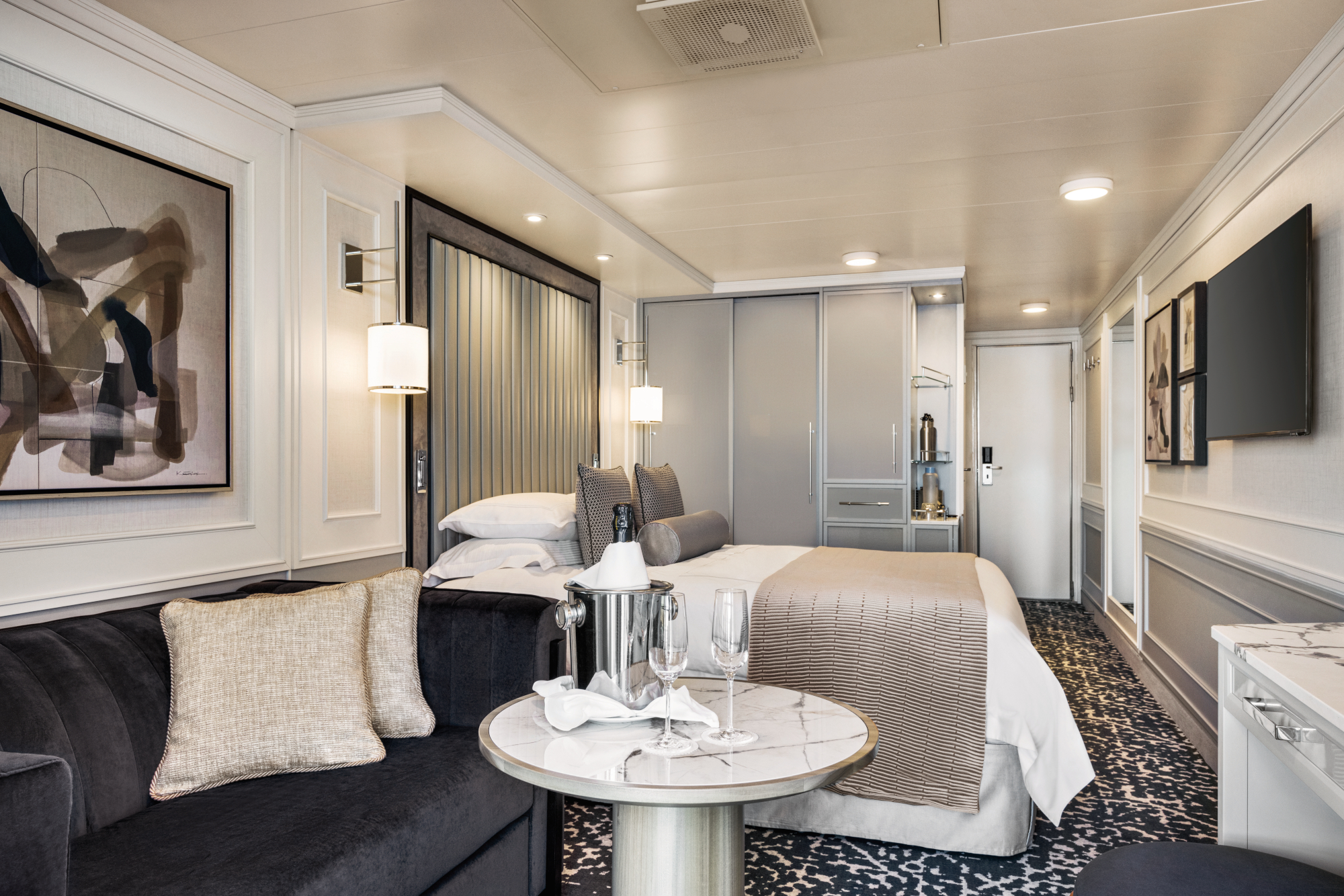 Oceania Riviera 30