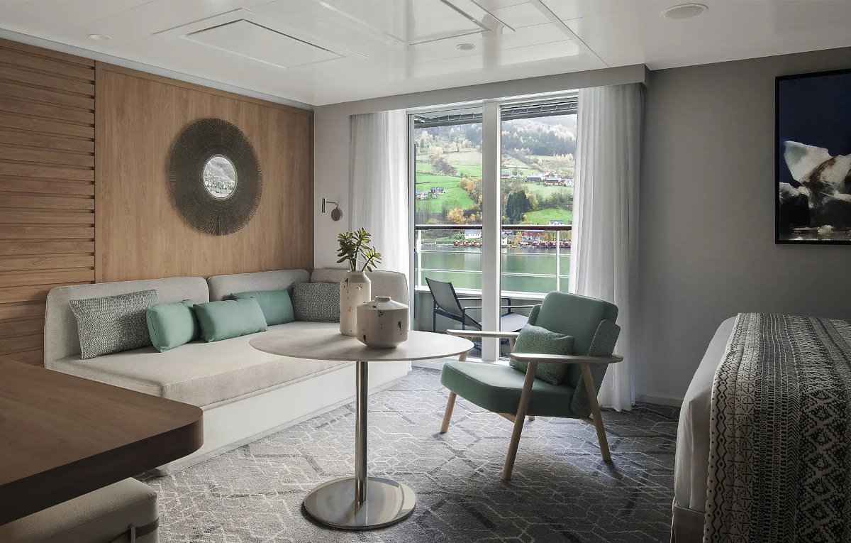 Le Champlain 24