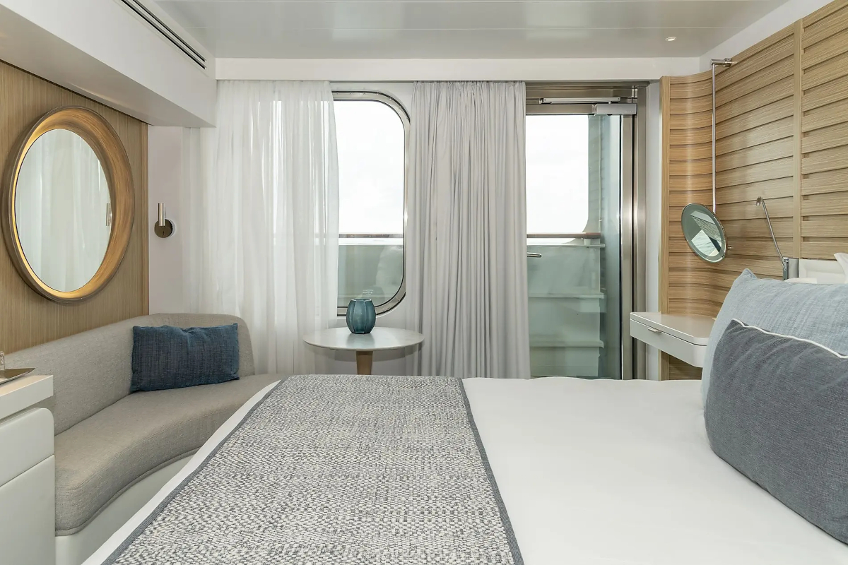 Le Jacques-Cartier 12