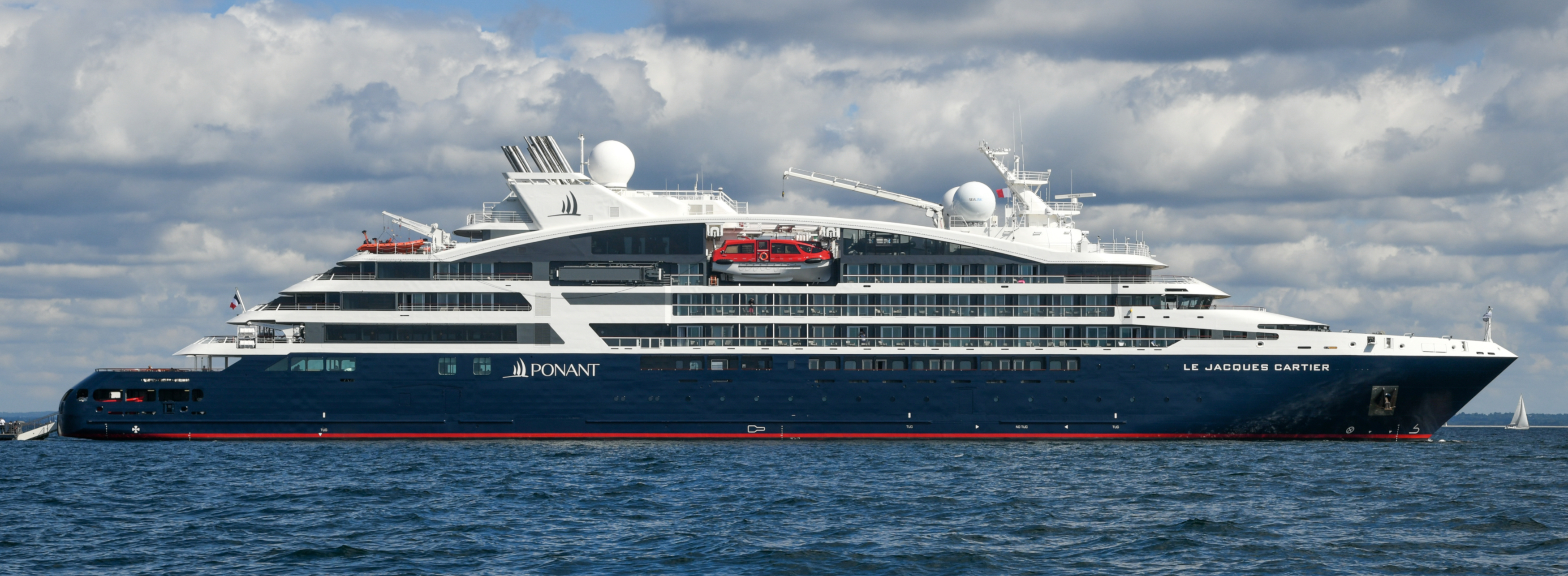 Le Jacques-Cartier 1