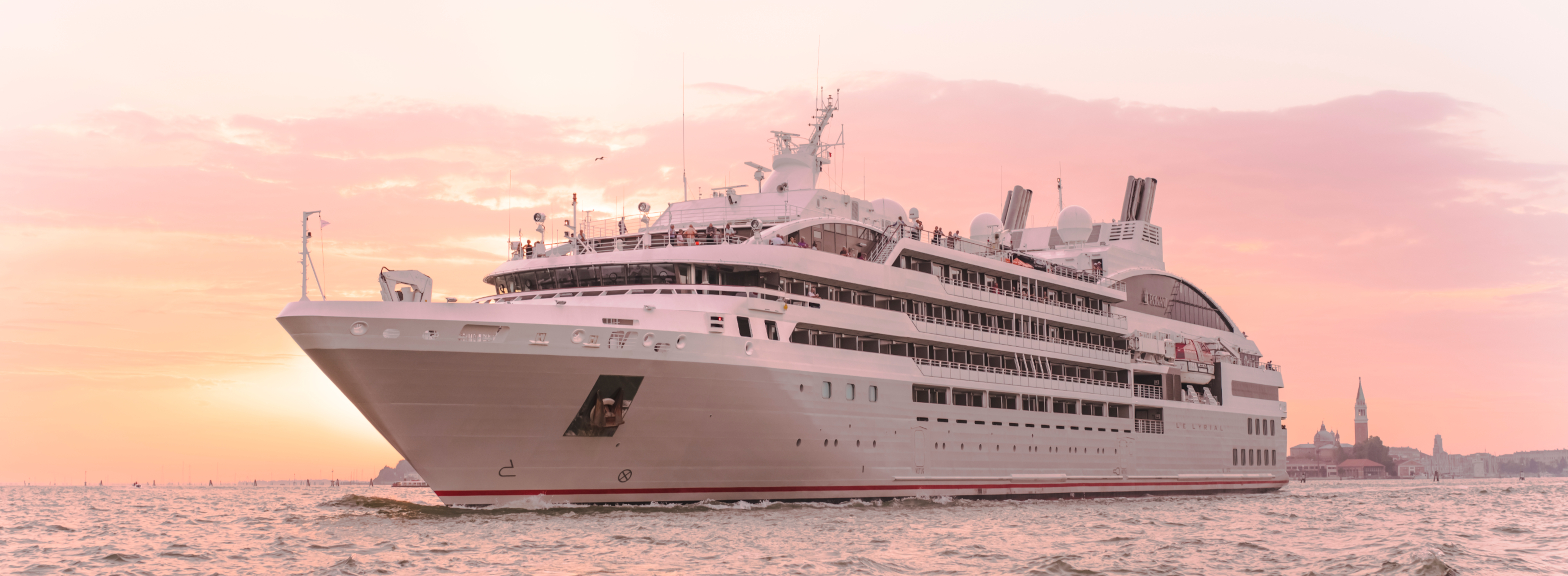 Le Lyrial 1