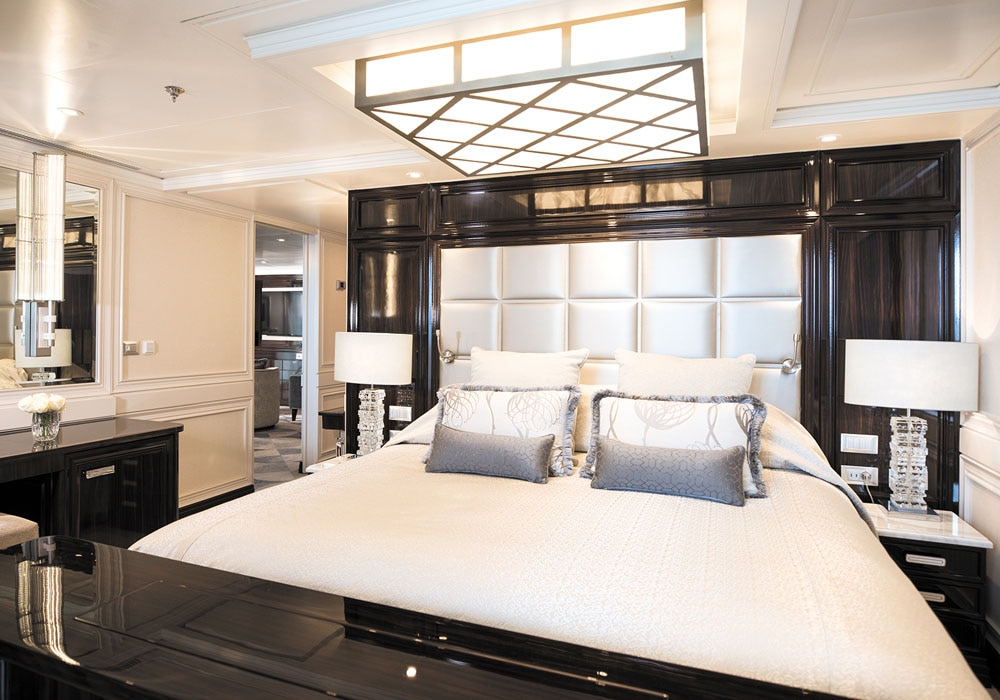 Seven Seas Explorer 43