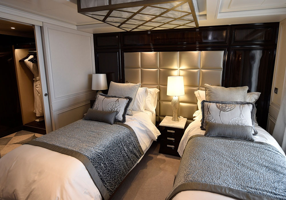 Seven Seas Explorer 44