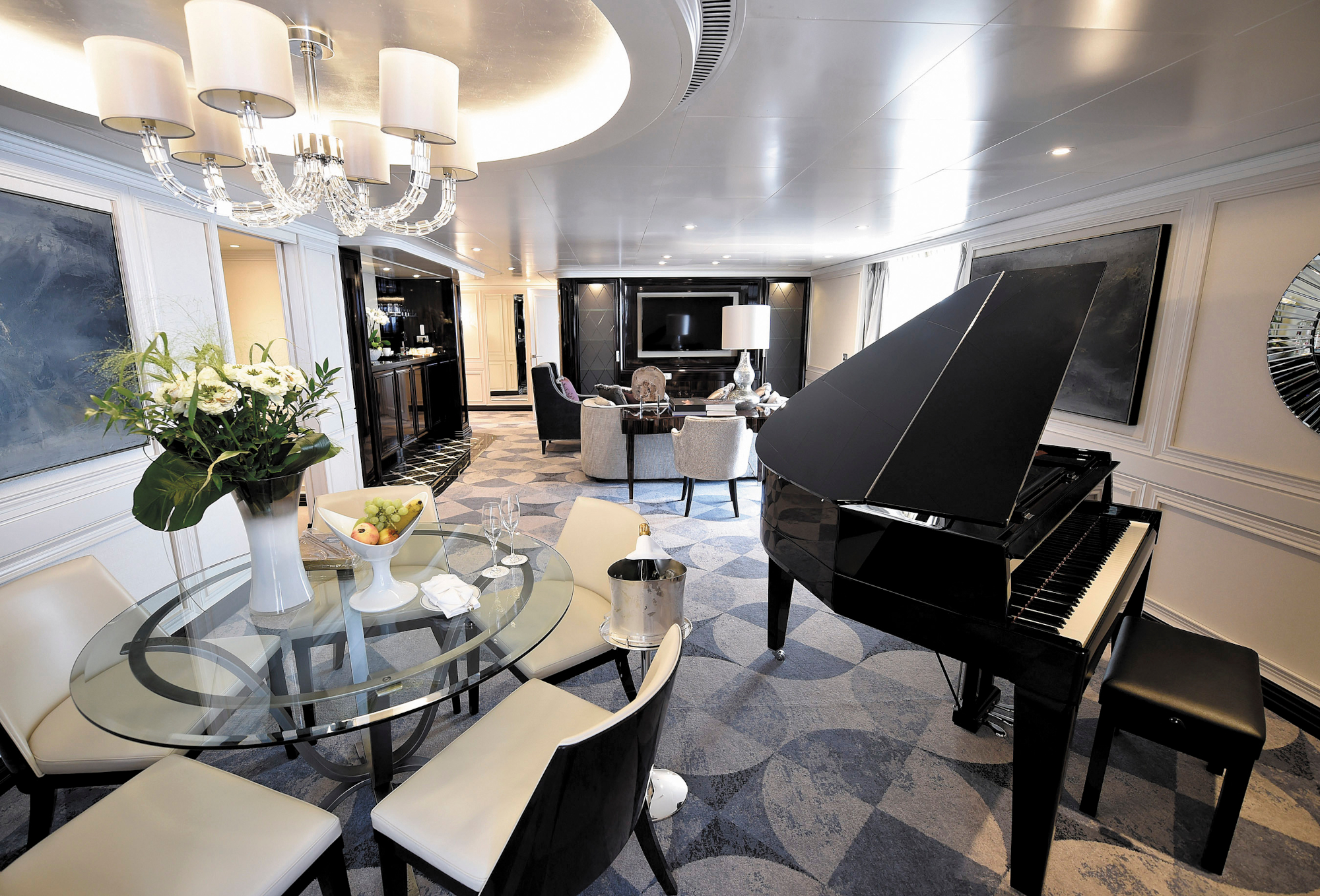 Seven Seas Explorer 46