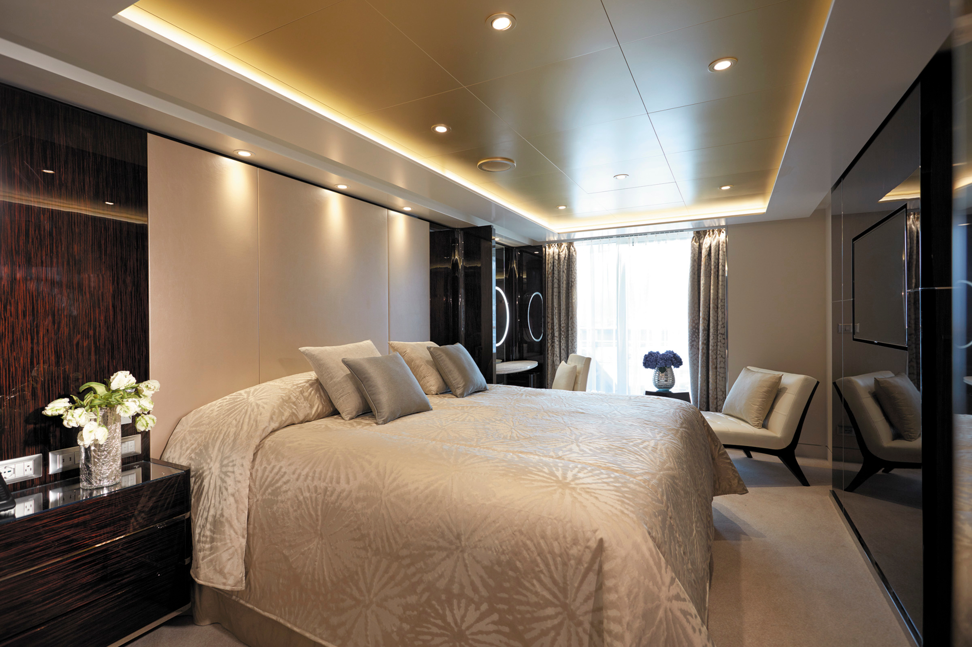 Seven Seas Explorer 48