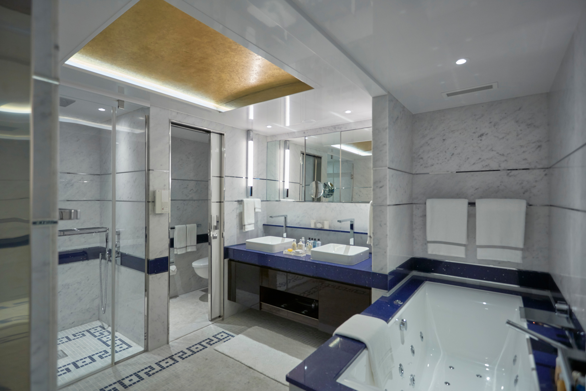Seven Seas Explorer 49