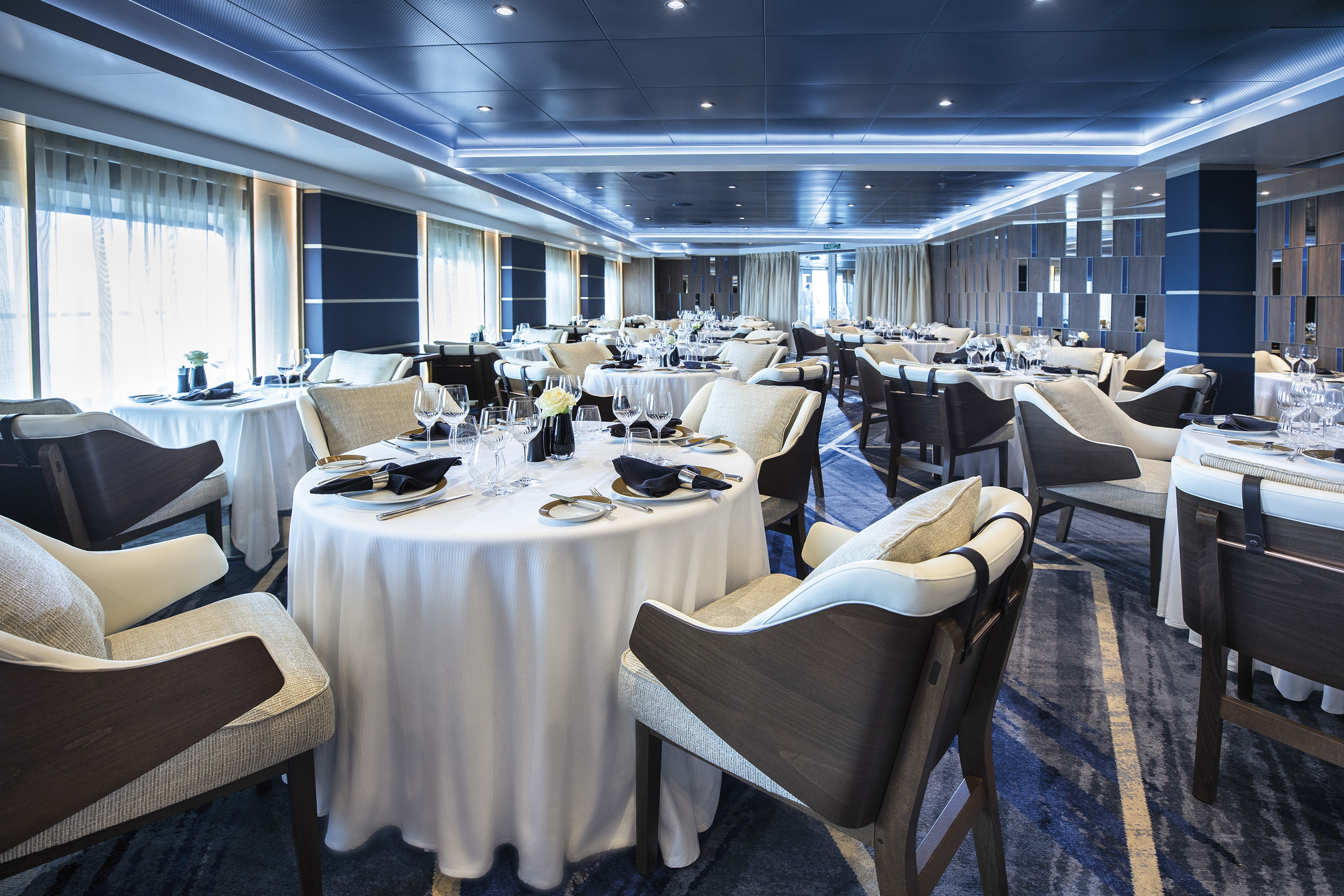 Seven Seas Navigator 4