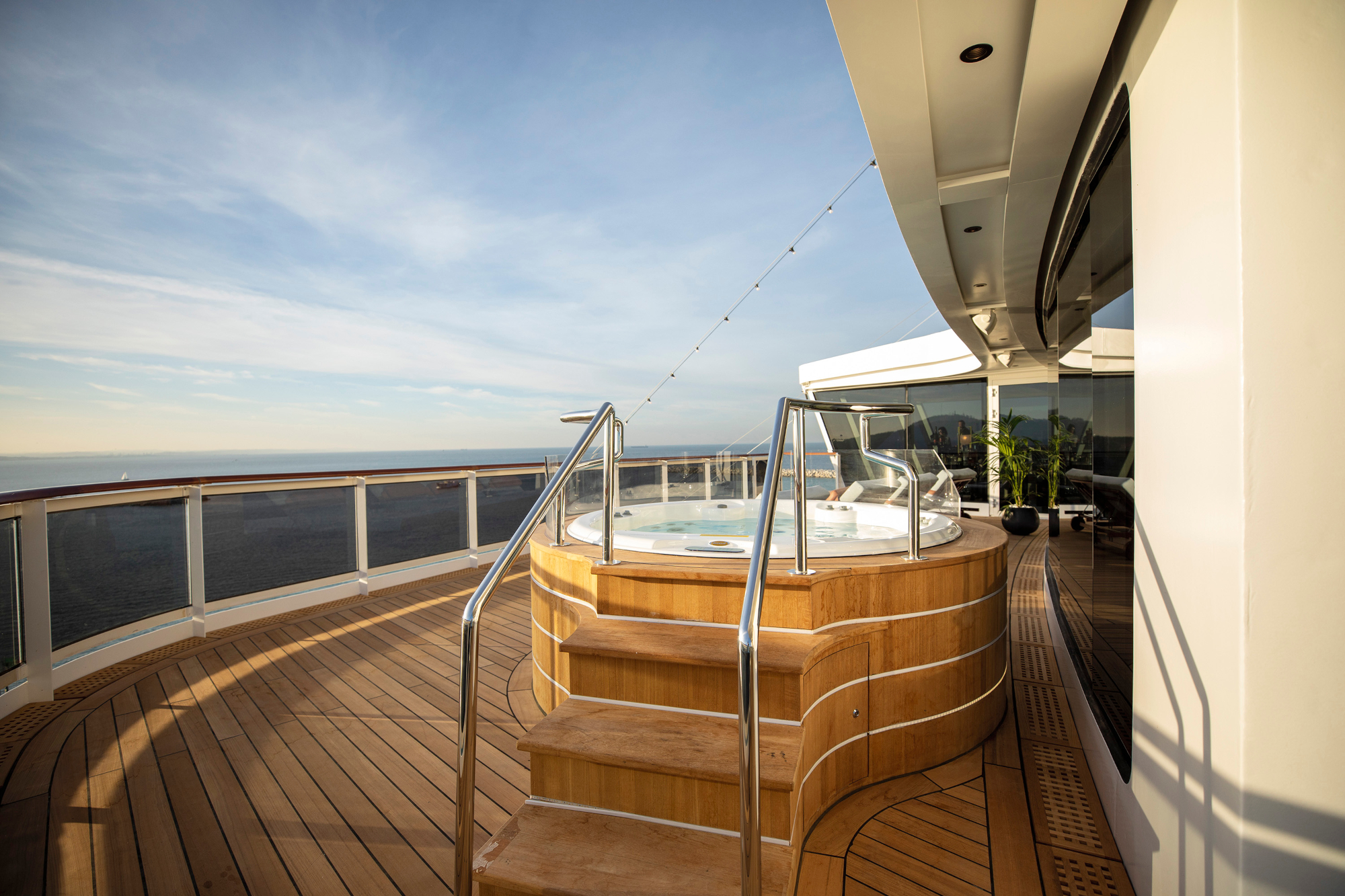Seven Seas Splendor 35