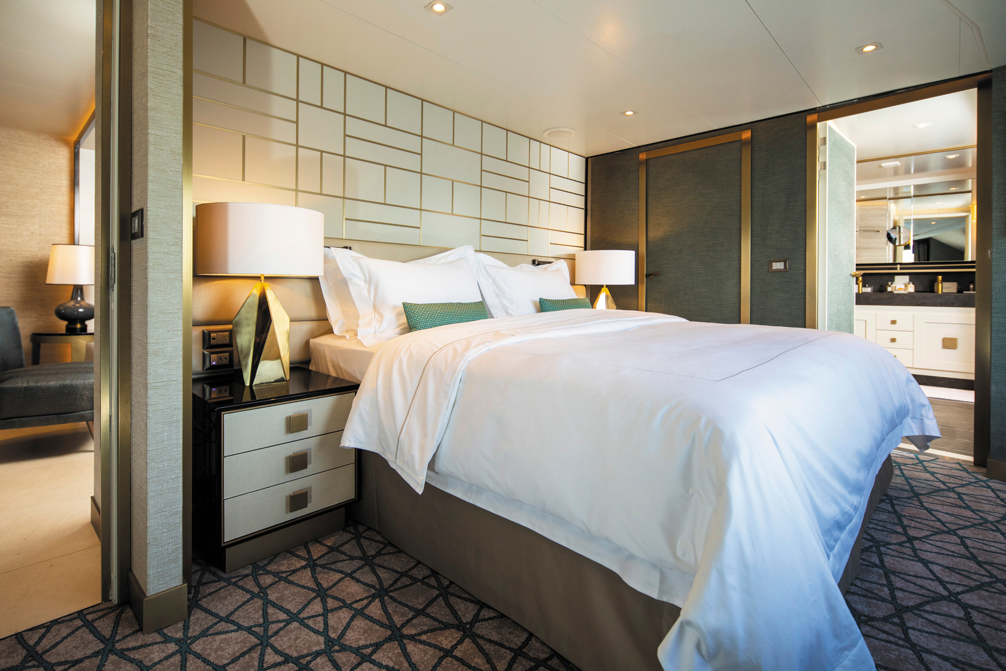 Seven Seas Splendor 42