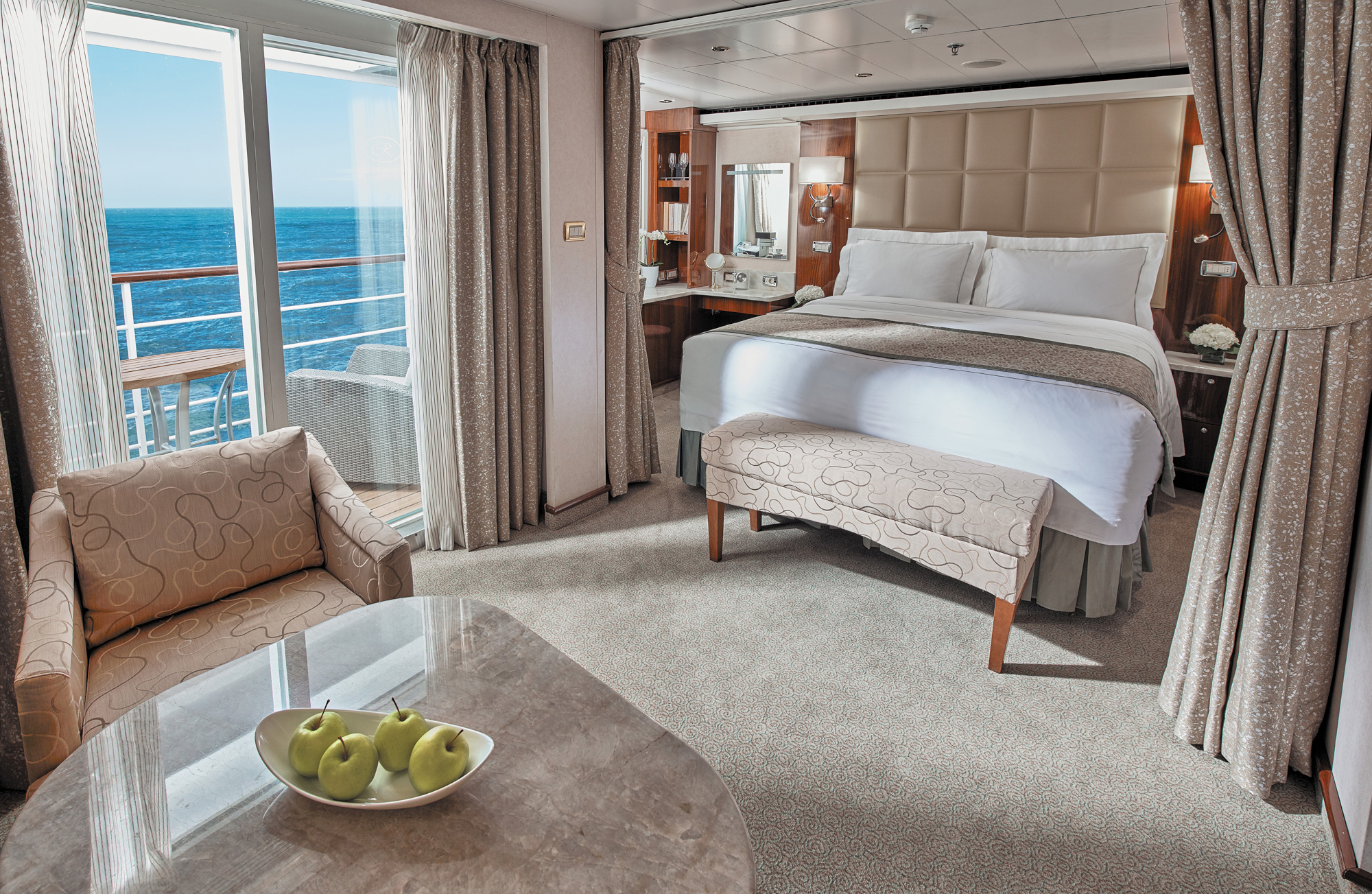 Seven Seas Voyager 25