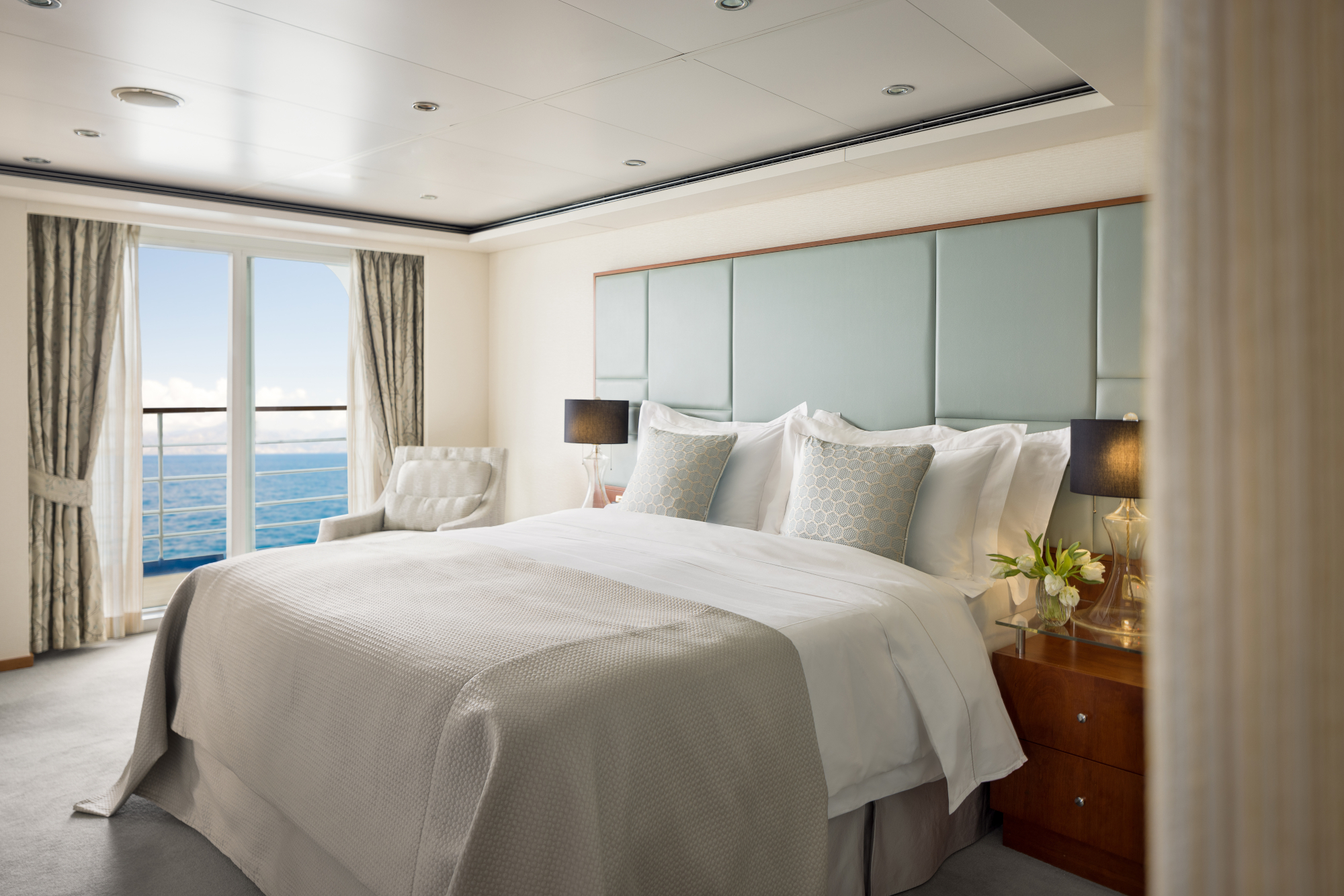 Seven Seas Voyager 31