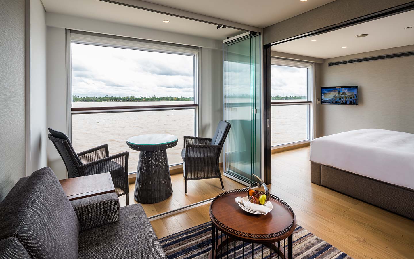 Scenic Spirit 19