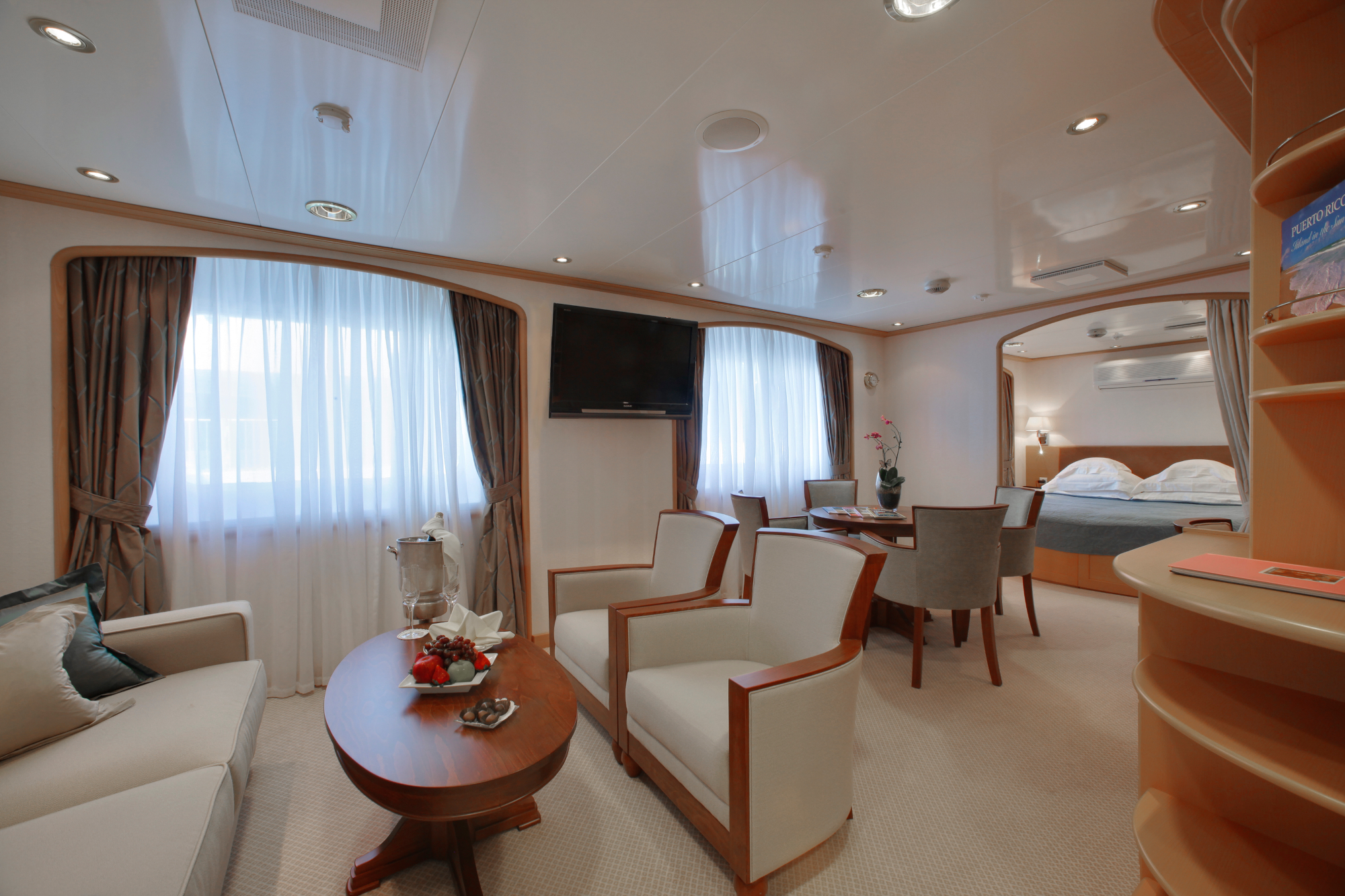 SeaDream I 39