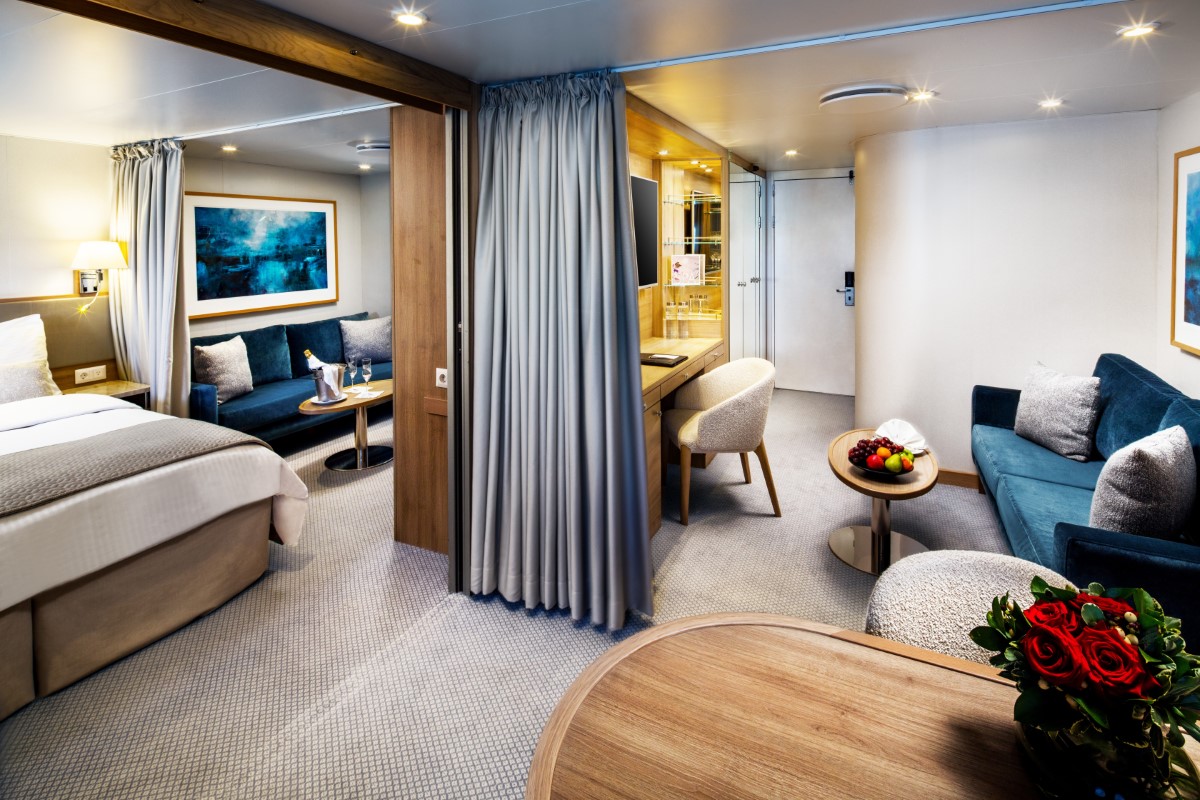 SeaDream I 38