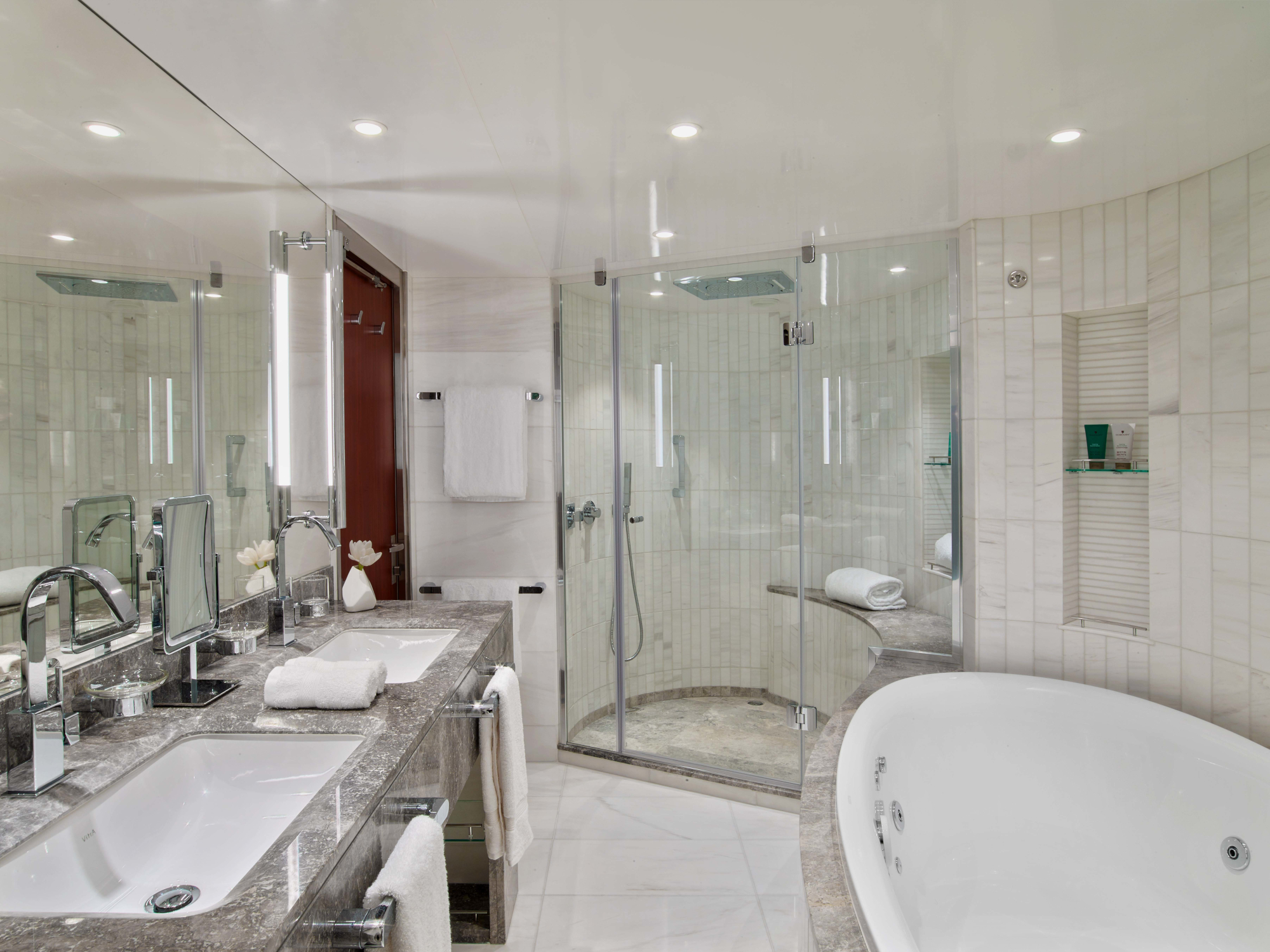 Seabourn Encore 30