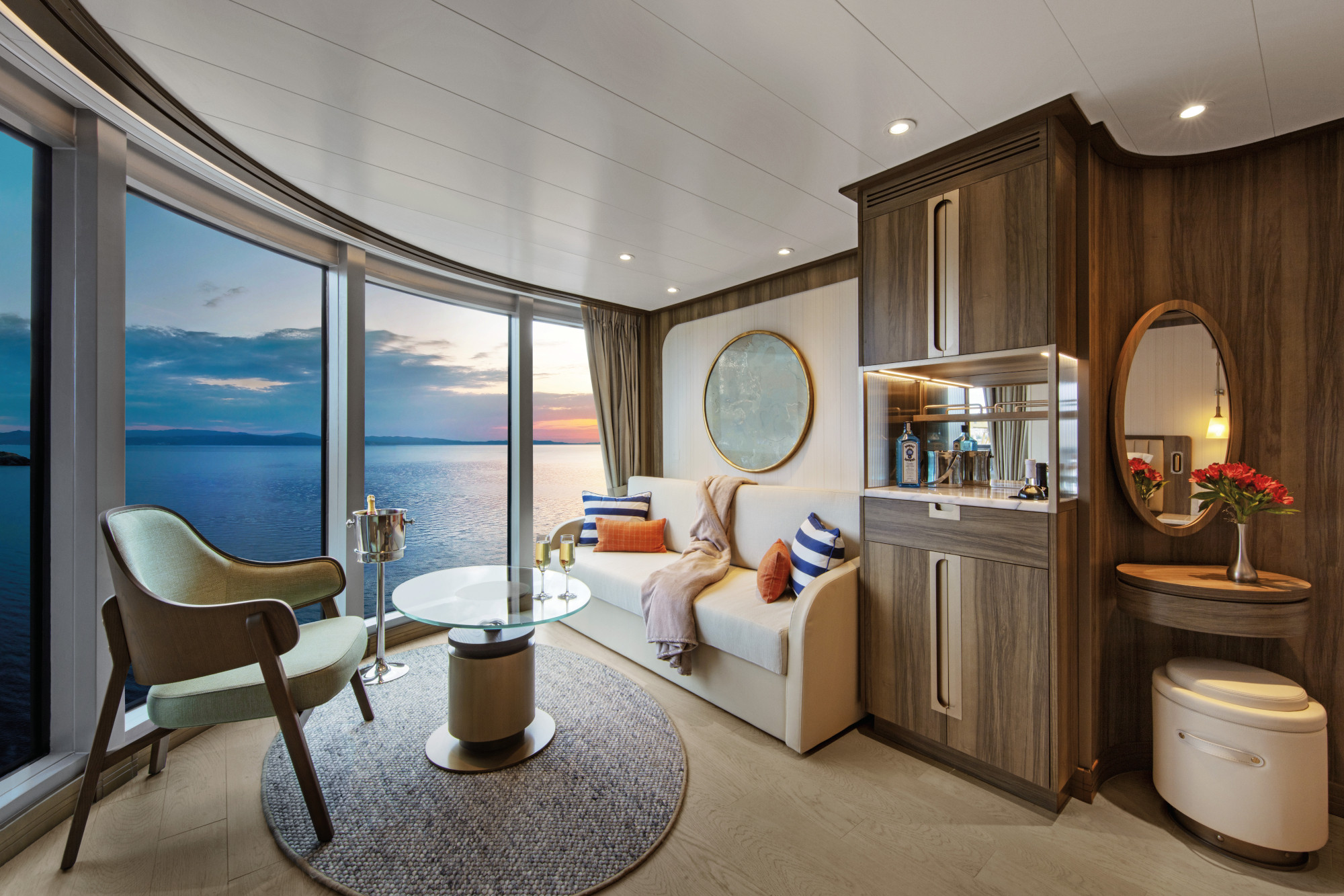 Seabourn Venture 25