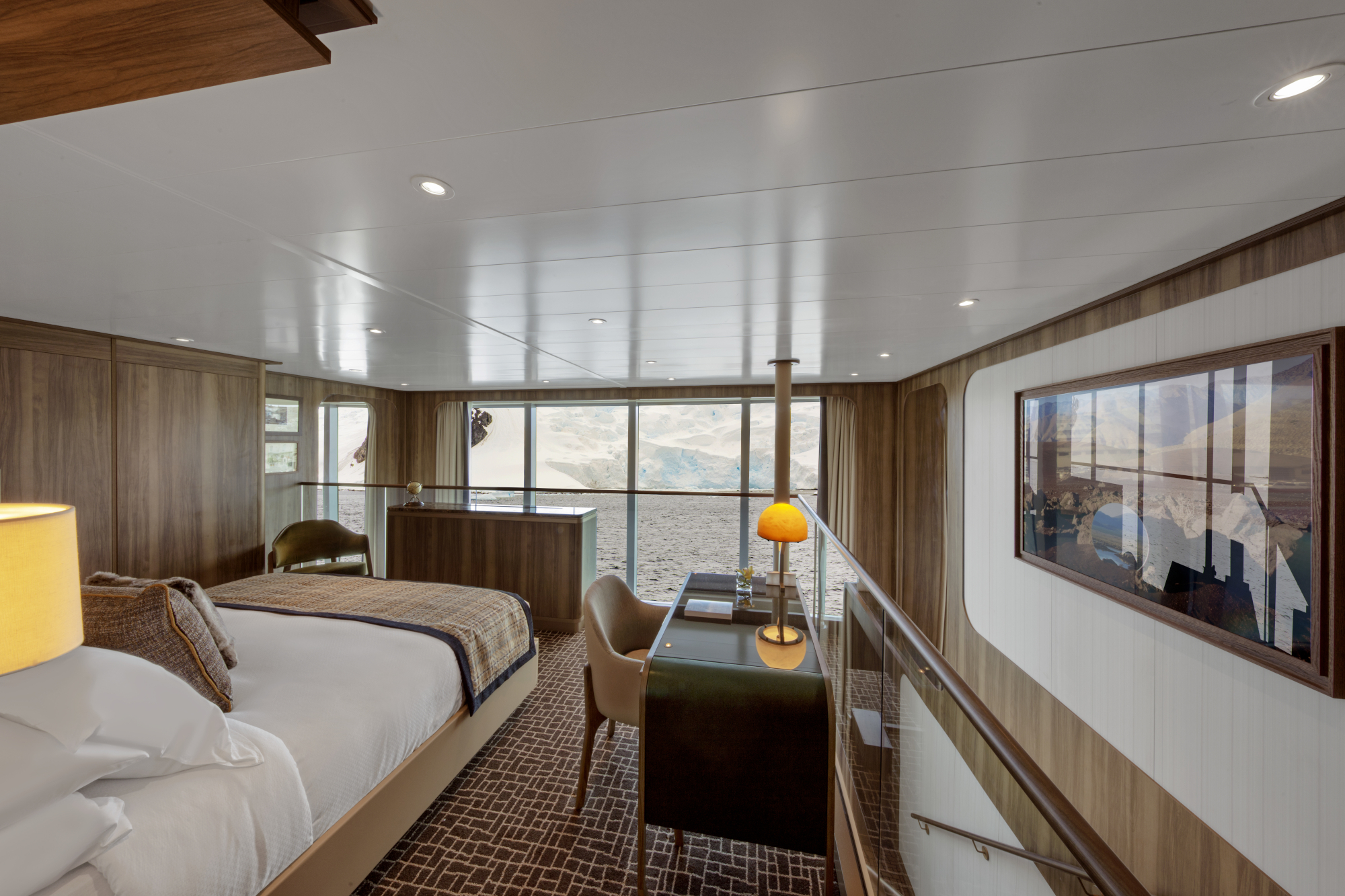 Seabourn Venture 32