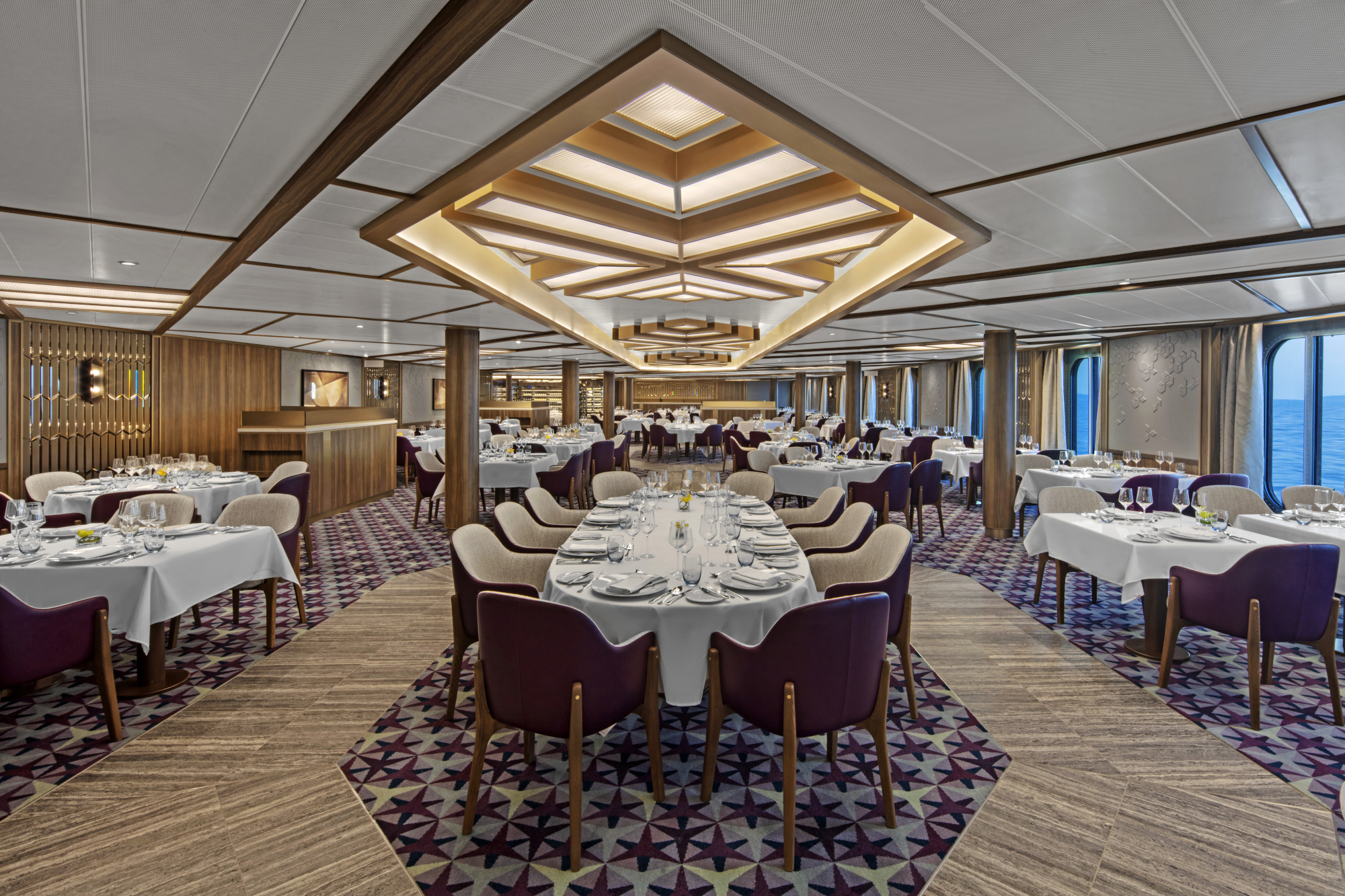 Seabourn Venture 6