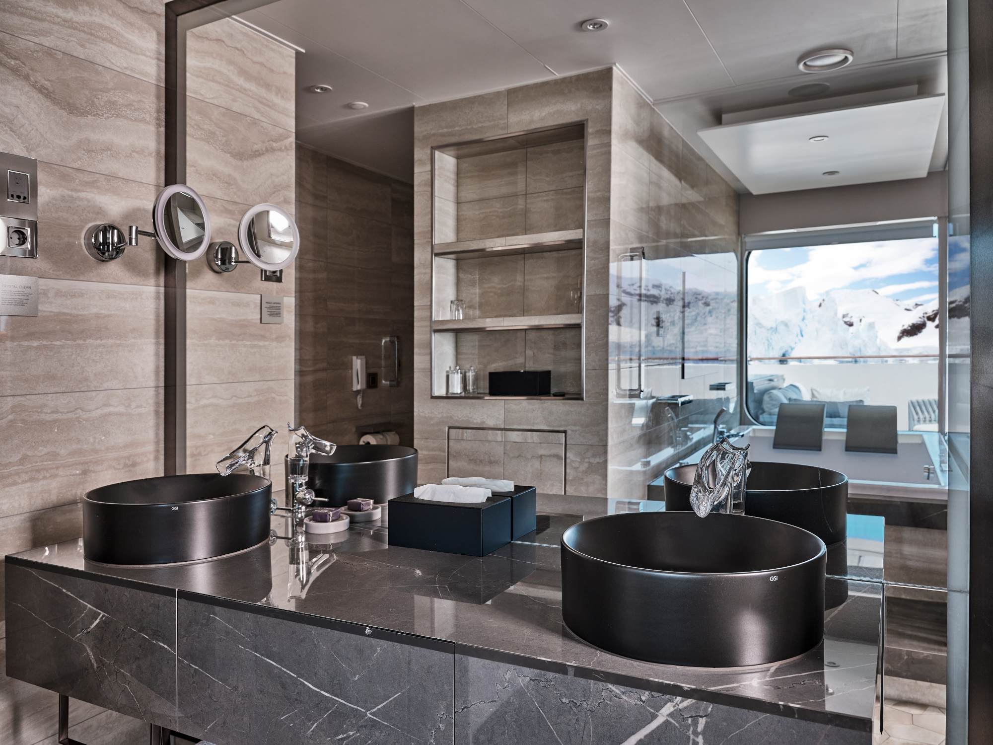 Silver Endeavour 26