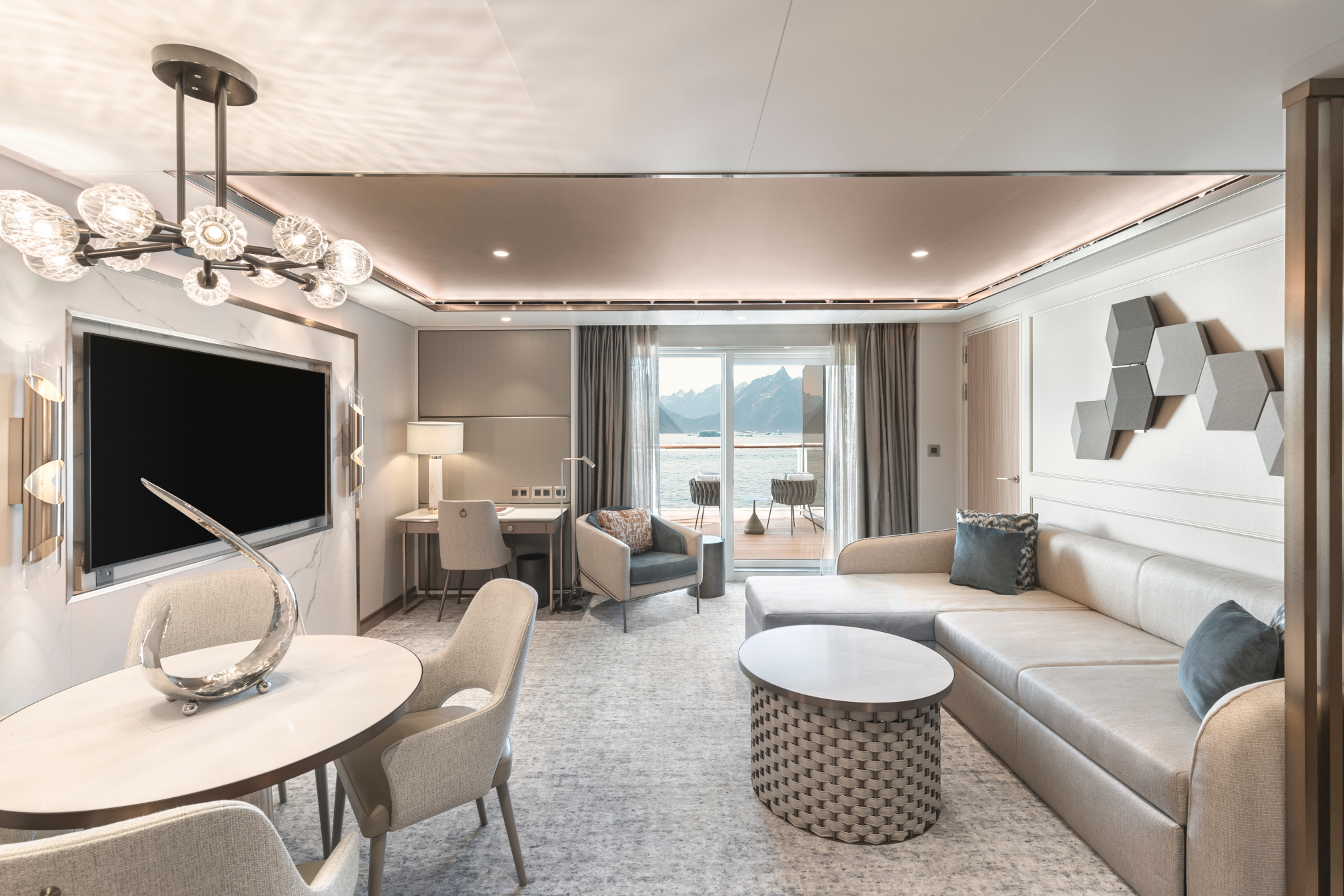 Silver Endeavour 46
