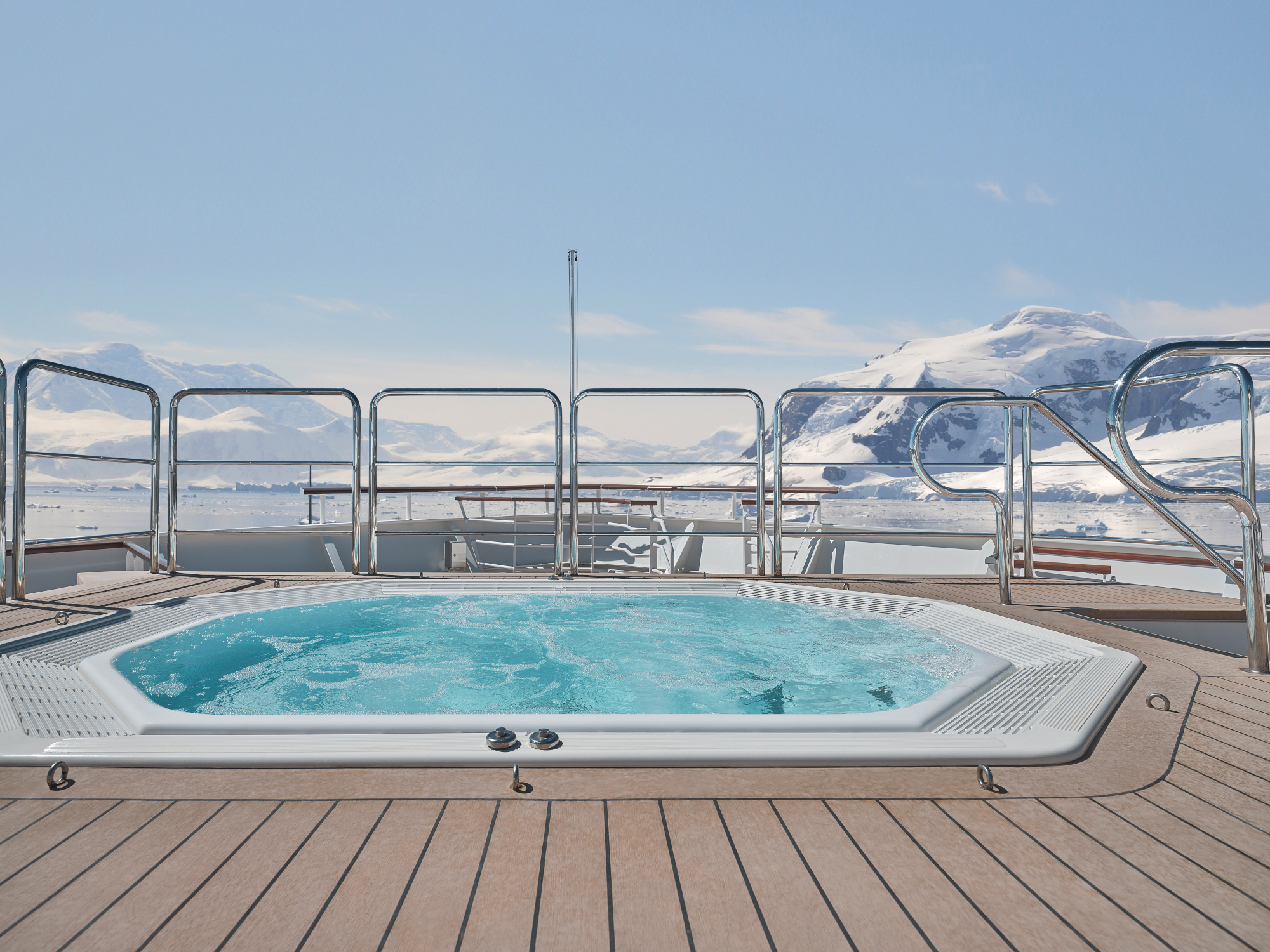 Silver Endeavour 7
