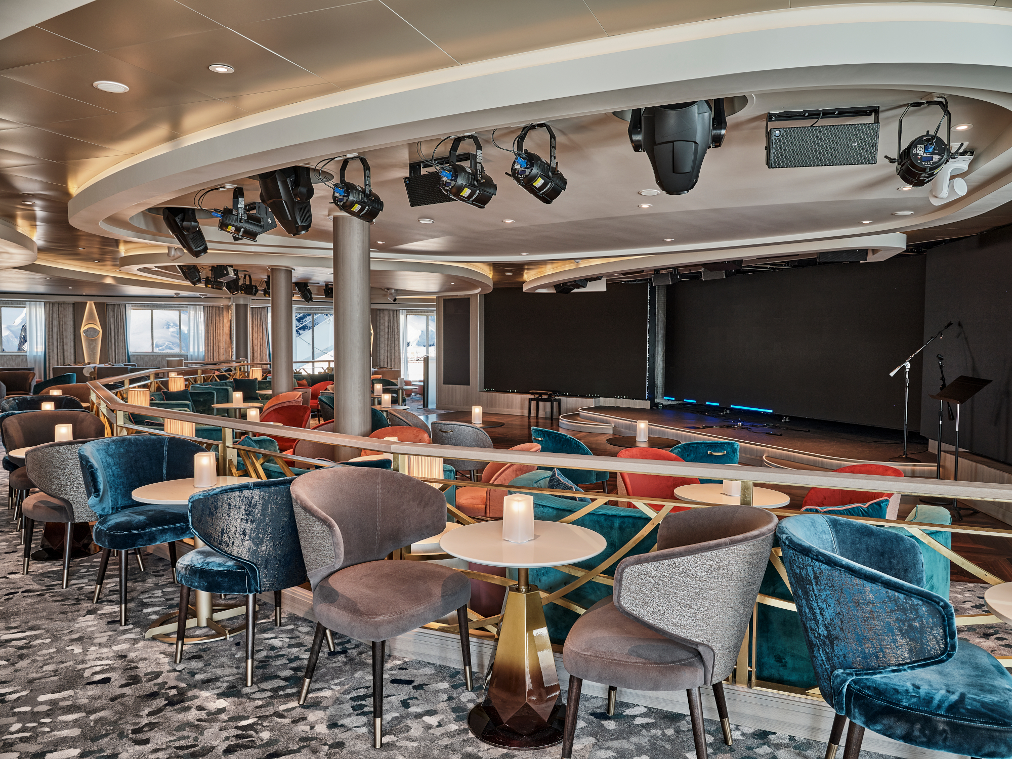 Silver Endeavour 13