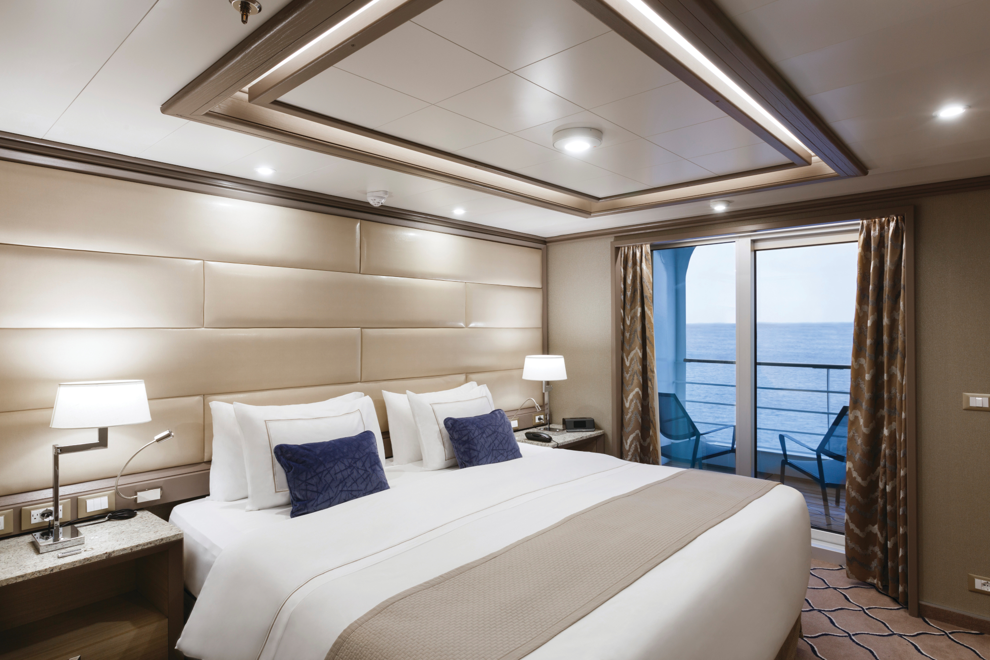 Silver Spirit 39