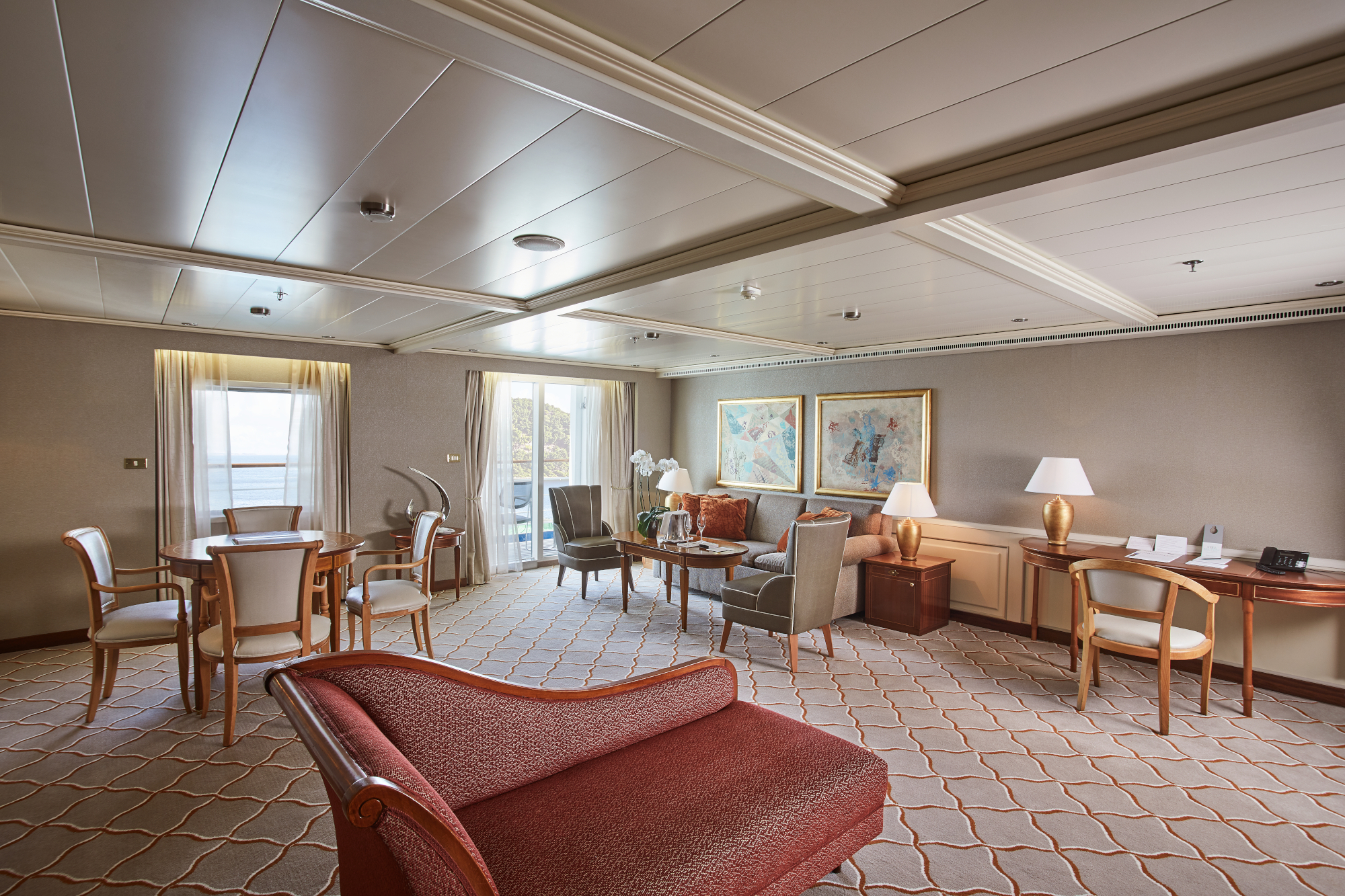 Silver Whisper 42