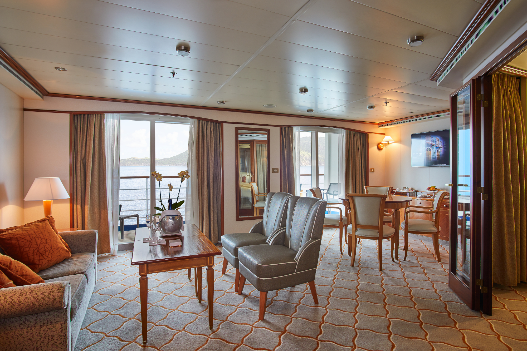 Silver Whisper 56